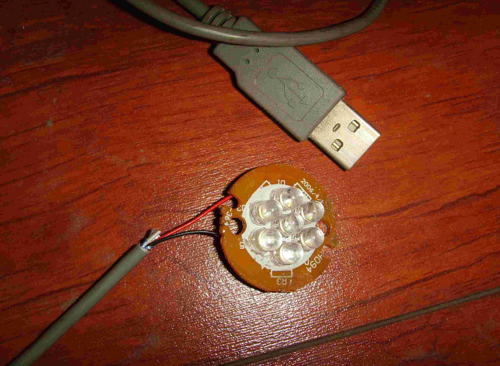 如何制作一个用电话线供电的USB9001mm金沙游戏
